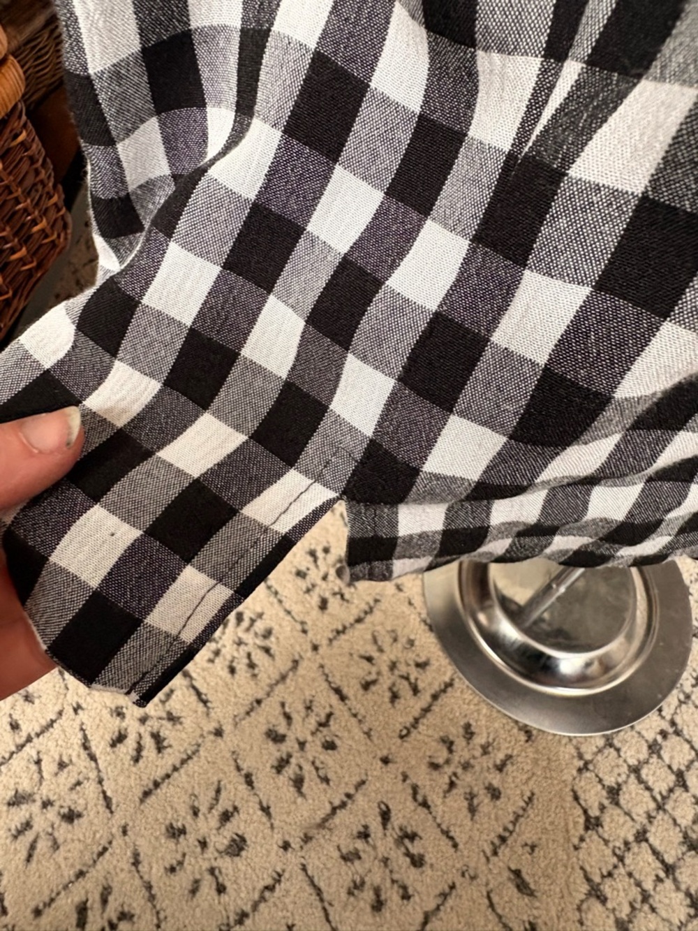 Sleeveless Black & White Gingham Tank Top - Picture 5 of 5